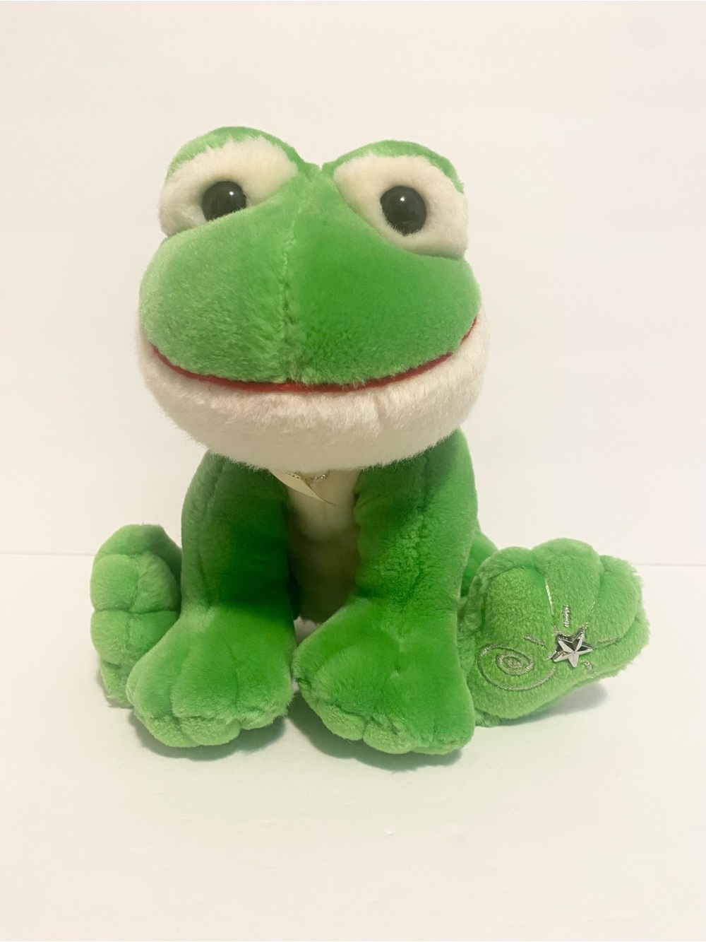 Russ Shining Stars Green Frog Soft Plush Stuffed Animal Toy Star Foot